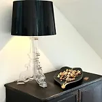 Cozy Palace View Apartament *