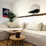 Cozy Palace View Apartmán Bukurešť
