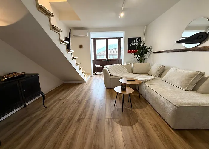 Apartment Cozy Palace View