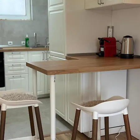 Cozy Palace View Апартаменти *